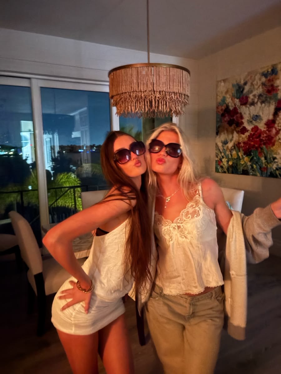 ÜNİVERSİTELİ ÇITIRLAR💋